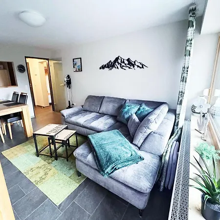 Wildgruen Panorama 14 Apartment